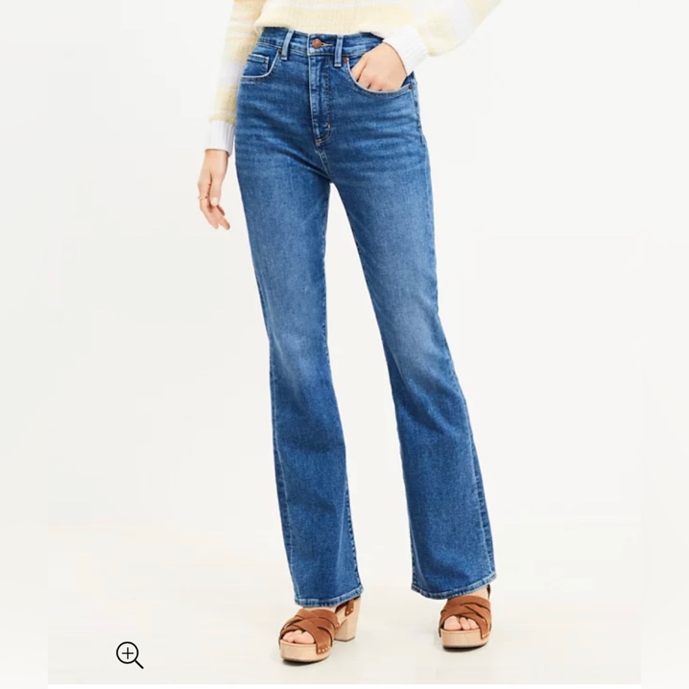 Ann Taylor LOFT High Rise Slim Flare Jeans, Sz 28